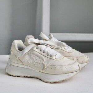 Alexander McQueen Women's White Sprint Runner Low-Top Leather Sneakers sz 36 / 6